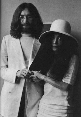 John marries Yoko